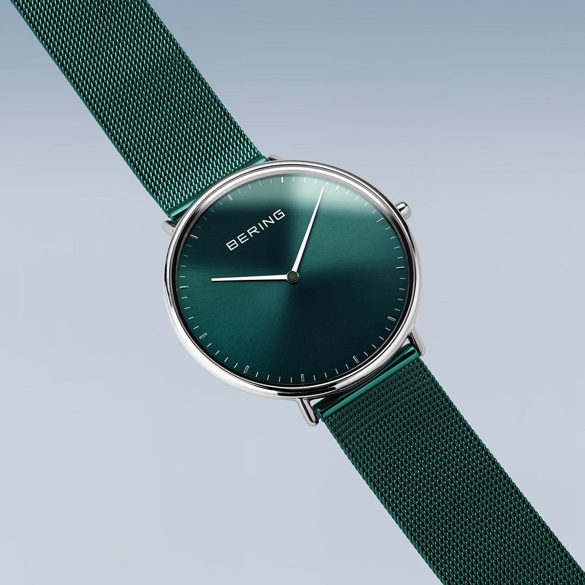 Montre Bering Max René Verte – Élégance 15739-808 - Image 5