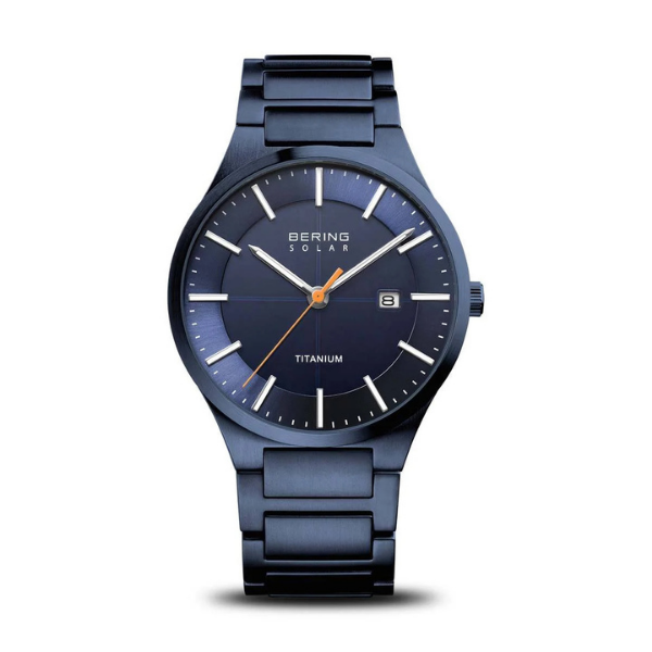 Montre Bering Solar Titanium avec Cadran Bleu et Bracelet en Titane | Livraison Rapide au Maroc